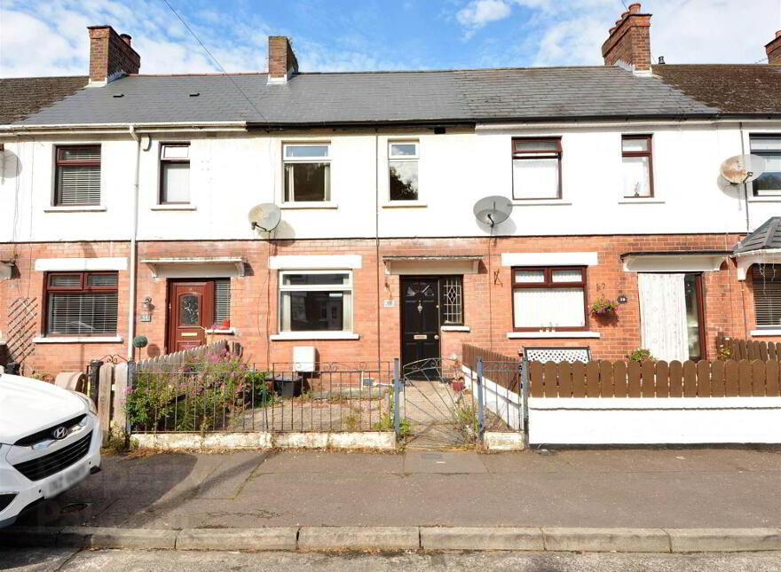 56 Strandburn Drive, Belfast, BT4 1NB photo