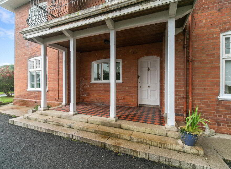 Hillcrest, 33 Greencastle Road, Kilkeel, Newry, BT34 4DE
