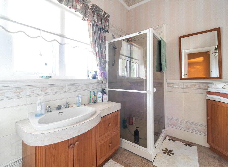 Hillcrest, 33 Greencastle Road, Kilkeel, Newry, BT34 4DE