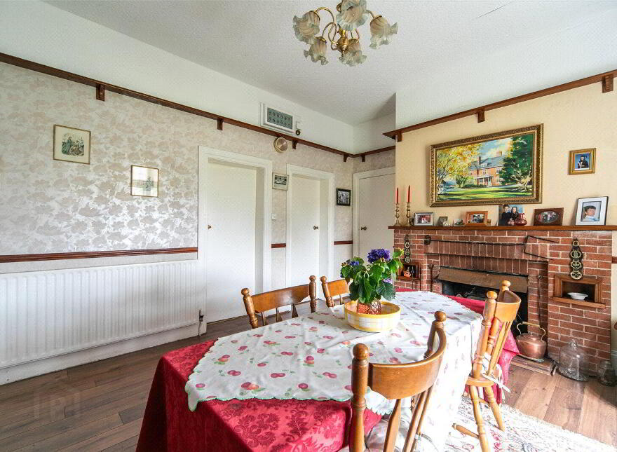 Hillcrest, 33 Greencastle Road, Kilkeel, Newry, BT34 4DE
