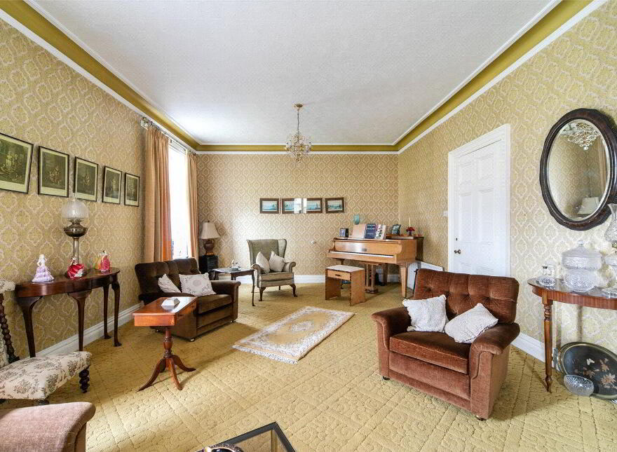Hillcrest, 33 Greencastle Road, Kilkeel, Newry, BT34 4DE