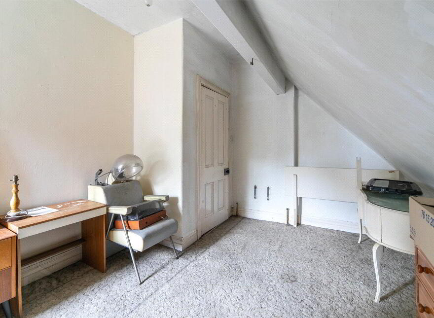Hillcrest, 33 Greencastle Road, Kilkeel, Newry, BT34 4DE
