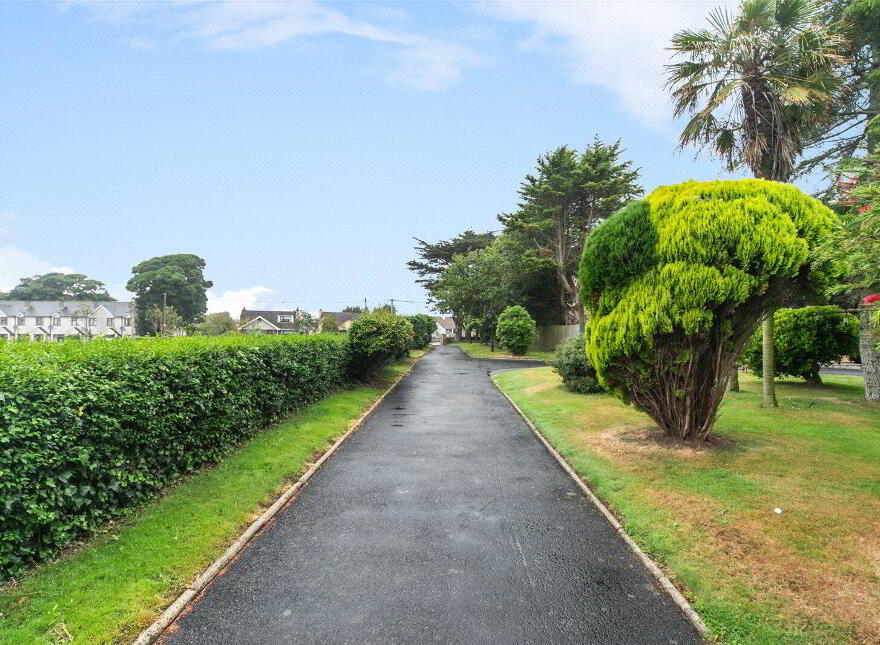 Hillcrest, 33 Greencastle Road, Kilkeel, Newry, BT34 4DE