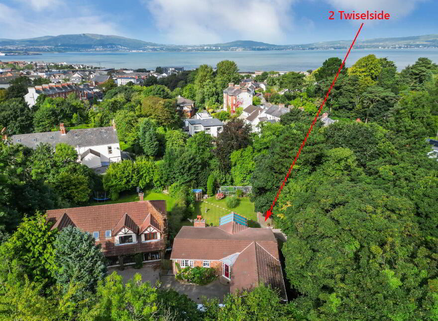 2 Twiselside, Church Avenue, Holywood, BT18 9DZ photo