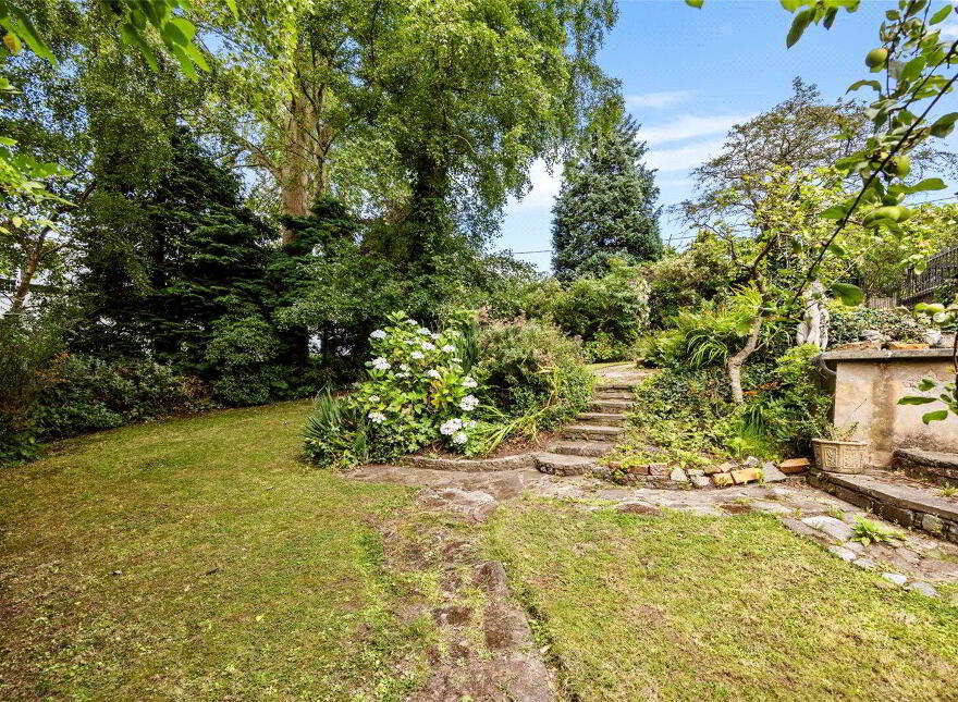 Millbank House, 33 Victoria Road, Holywood, BT18 9BD