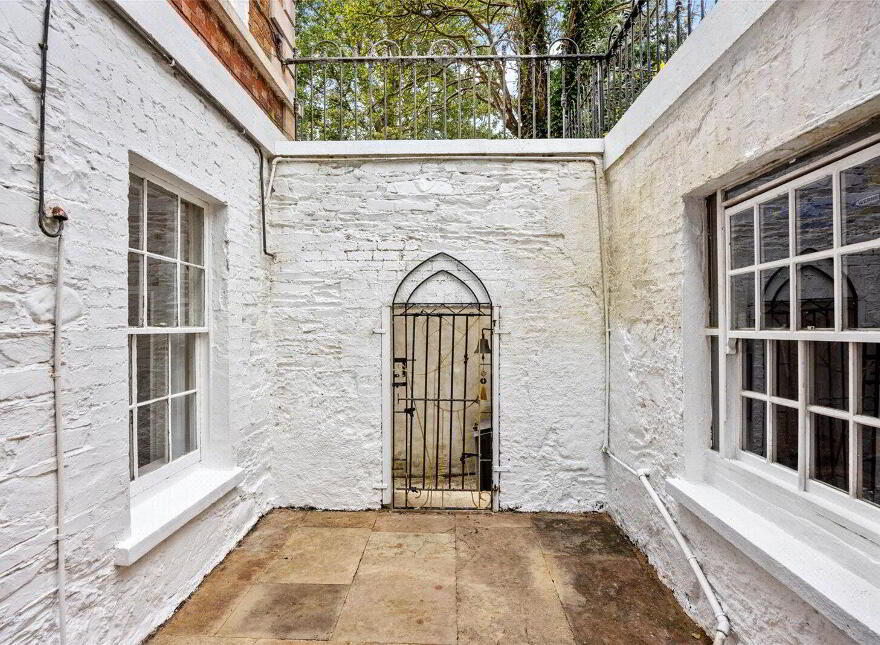 Millbank House, 33 Victoria Road, Holywood, BT18 9BD