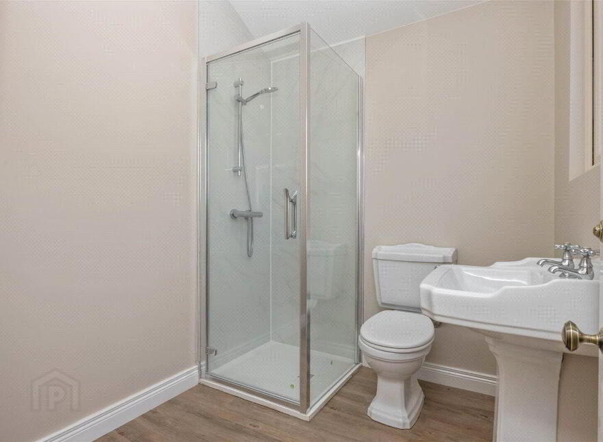 10 Queenora Avenue, Portstewart, BT55 7BU