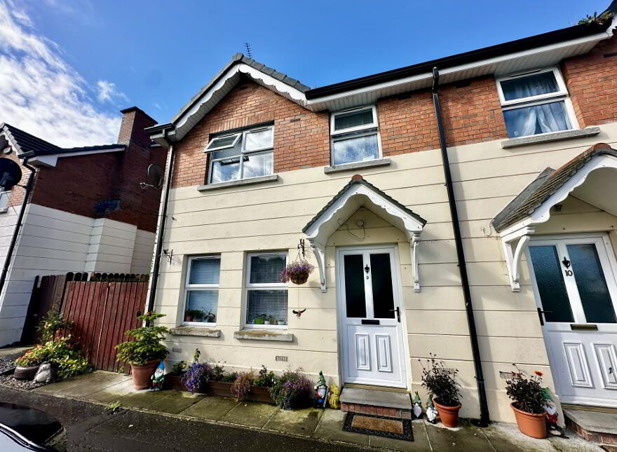 9 St. Catherines Court, Armagh, BT60 4DD photo