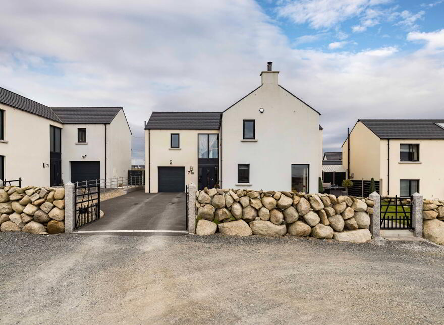 71a Glassdrumman Road, Annalong, Newry, BT34 4QJ