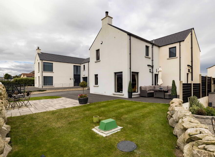 71a Glassdrumman Road, Annalong, Newry, BT34 4QJ