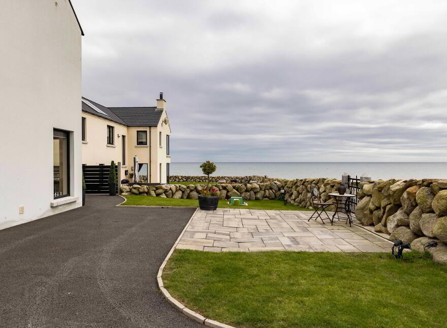 71a Glassdrumman Road, Annalong, Newry, BT34 4QJ