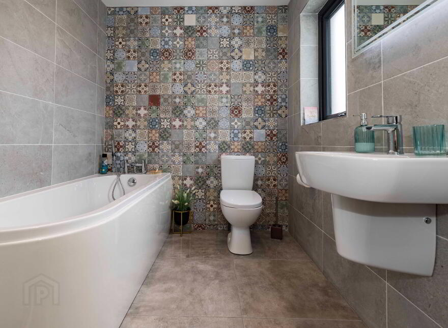 71a Glassdrumman Road, Annalong, Newry, BT34 4QJ