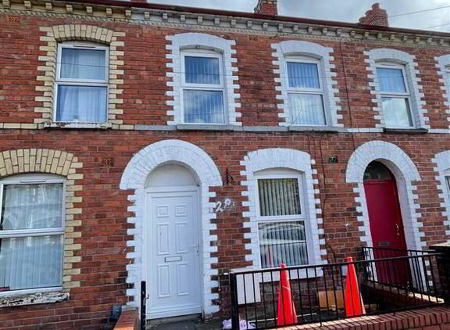 28 Carmel Street, Belfast, BT7 1QE photo