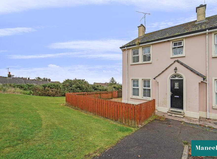 49 Cabhan Aluinn, Pomeroy, BT70 2RR photo