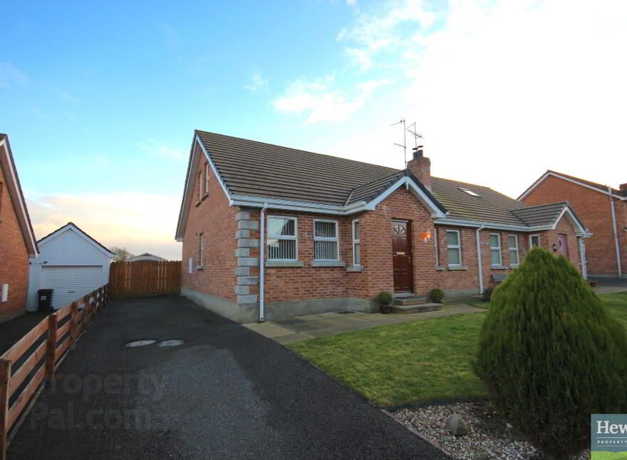 24 Willowdean, Markethill, BT60 1QG photo