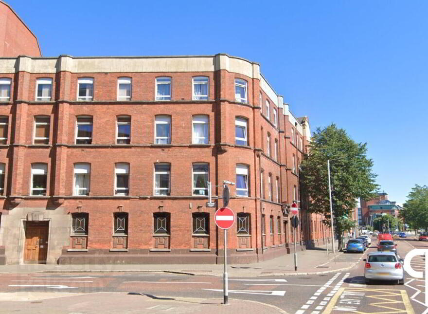 Apartment 8 Tyrone House, Belfast, BT2 8HH photo