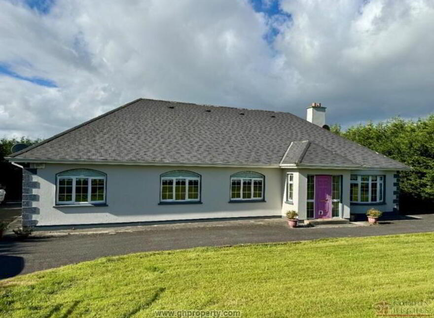 Coranagh, Carrigallen, H12F671 photo