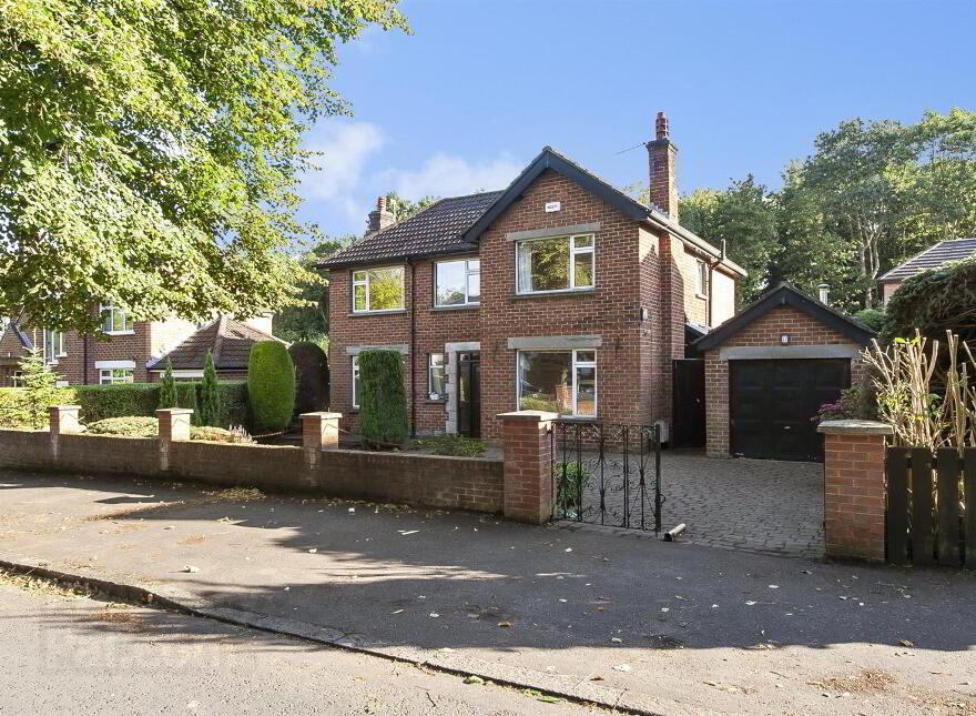 37 Bristow Park, Belfast, BT9 6TG photo