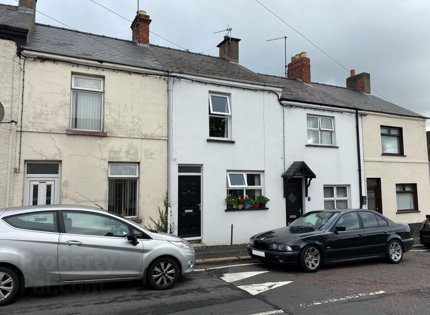 35 Millbrook Road, Lisburn, BT27 4XN photo