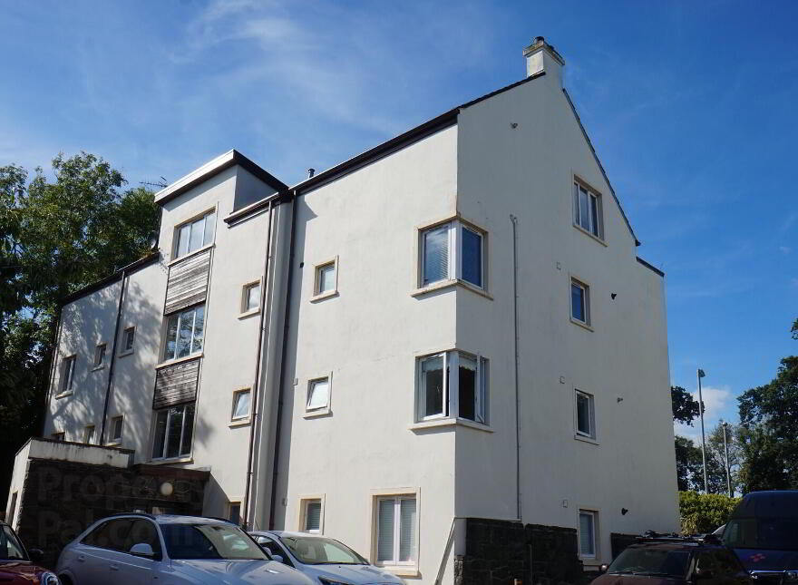 21 Village Court, Moira, BT67 0GW photo