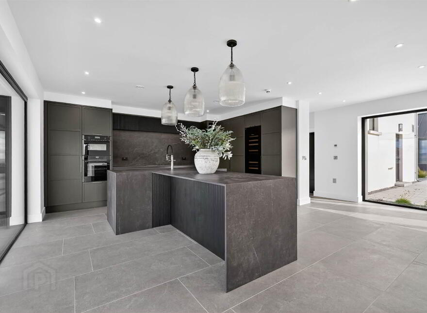 41 Dows Road, Drumbo, Belfast, BT8 8LB