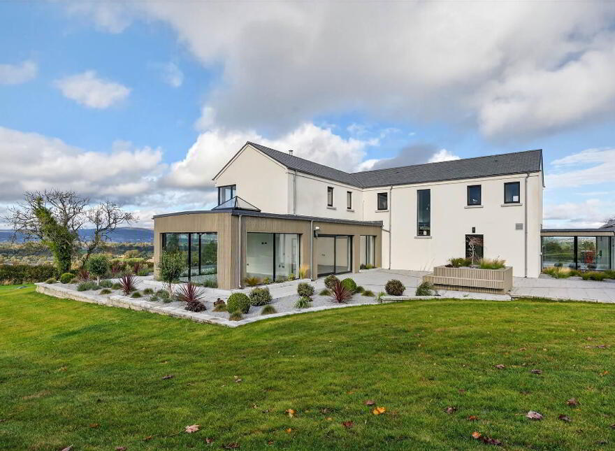 41 Dows Road, Drumbo, Belfast, BT8 8LB