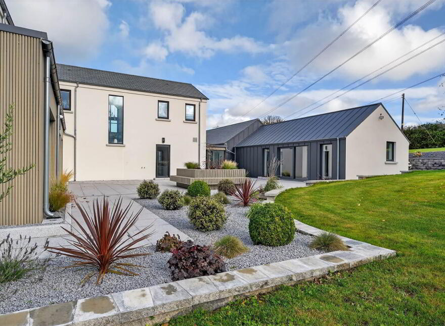 41 Dows Road, Drumbo, Belfast, BT8 8LB
