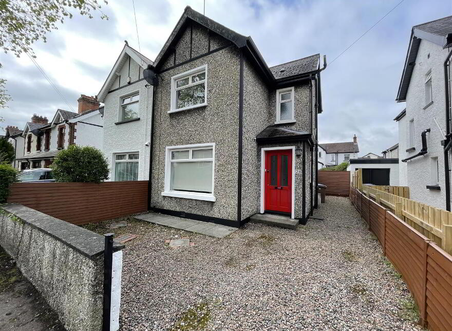 24 Marguerite Park, Upper Lisburn Road, Belfast, BT10 0HF photo