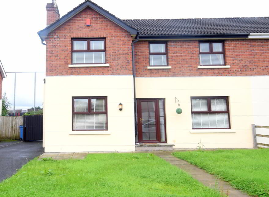 18 Old Thorne Park, Whitewell Road, North Belfast, BT36 7SG photo