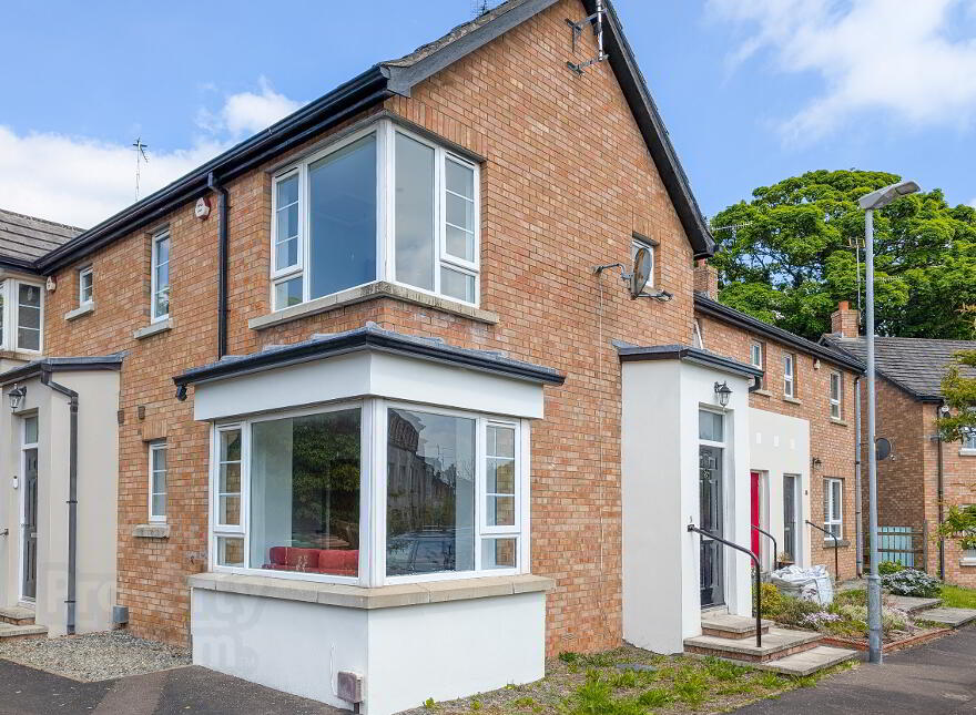 23 Castle Lane Mews, Lurgan, BT67 9BD photo