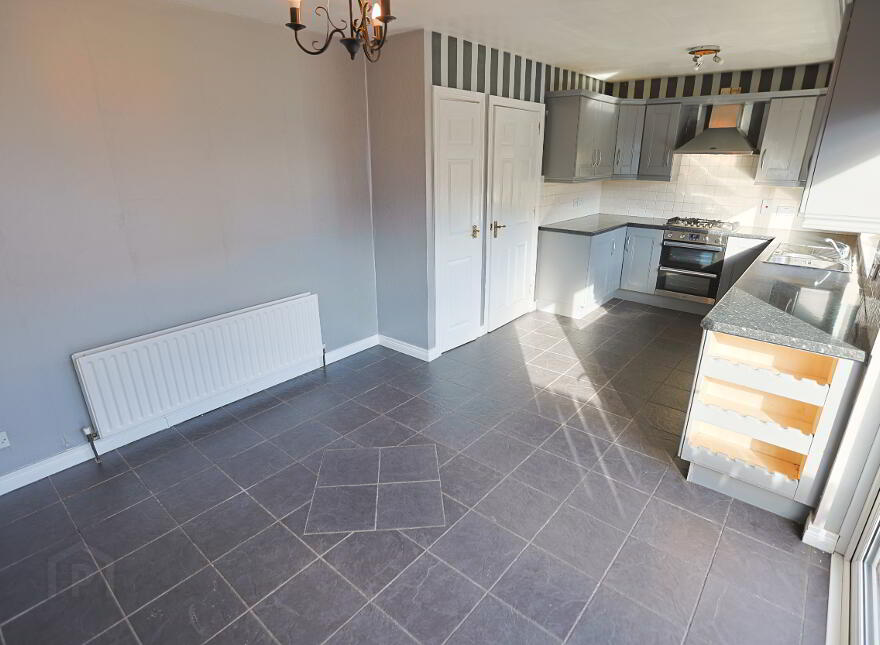 29 Castle Meadows, Gilford, Craigavon, BT63 6DE
