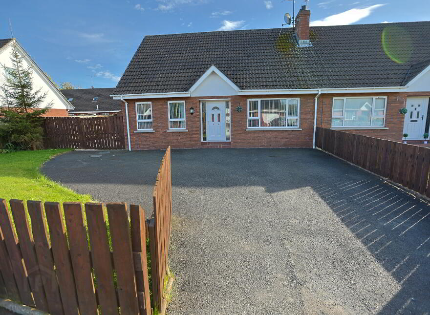 29 Castle Meadows, Gilford, Craigavon, BT63 6DE