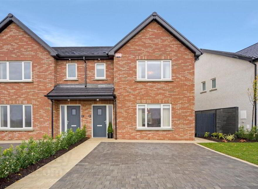 3 Bed Semi- Detached House Type B1, Hearthfield, Mount Avenue, Dundalk, A91DWA4 photo