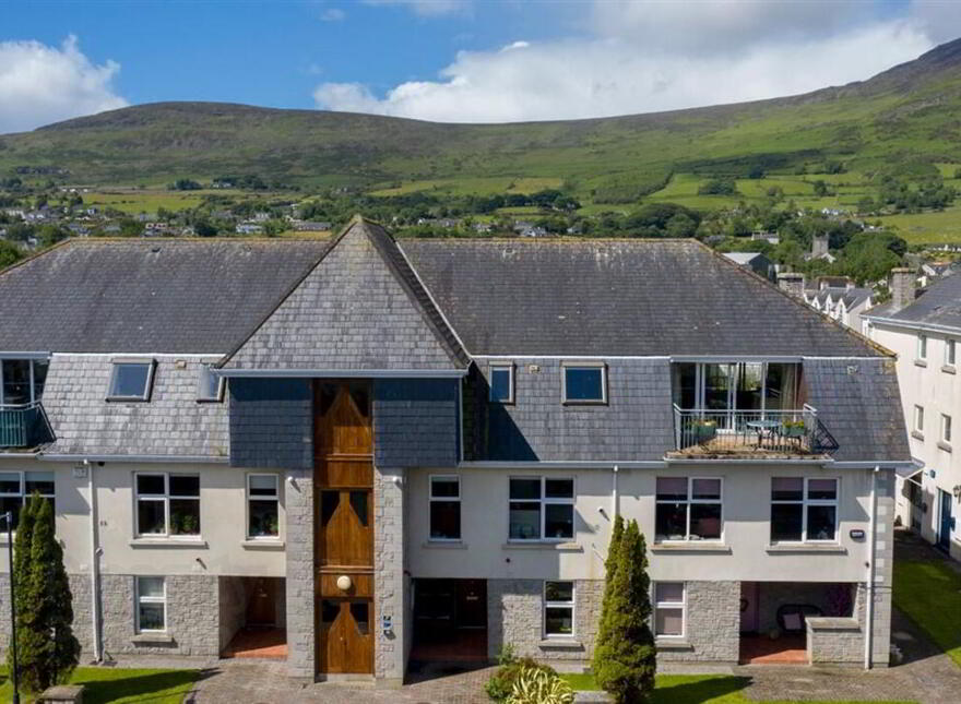 8 Cairlinn, Ghan Road, Carlingford, A91F4EE photo