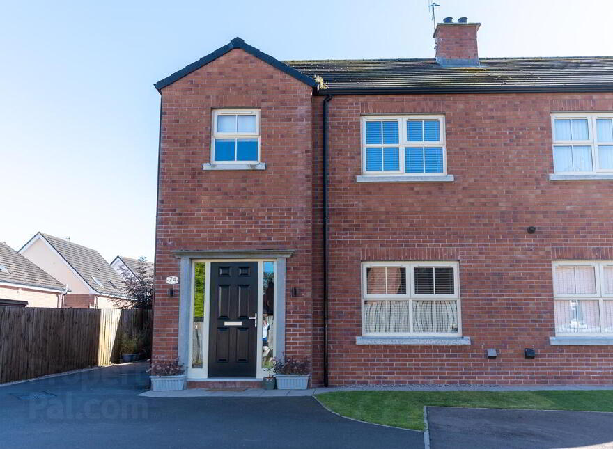 74 Monree Hill, Donaghcloney, BT66 7GZ photo