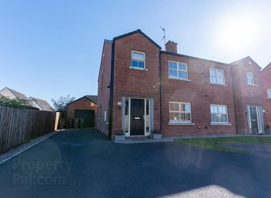 74 Monree Hill, Donaghcloney, BT66 7GZ photo