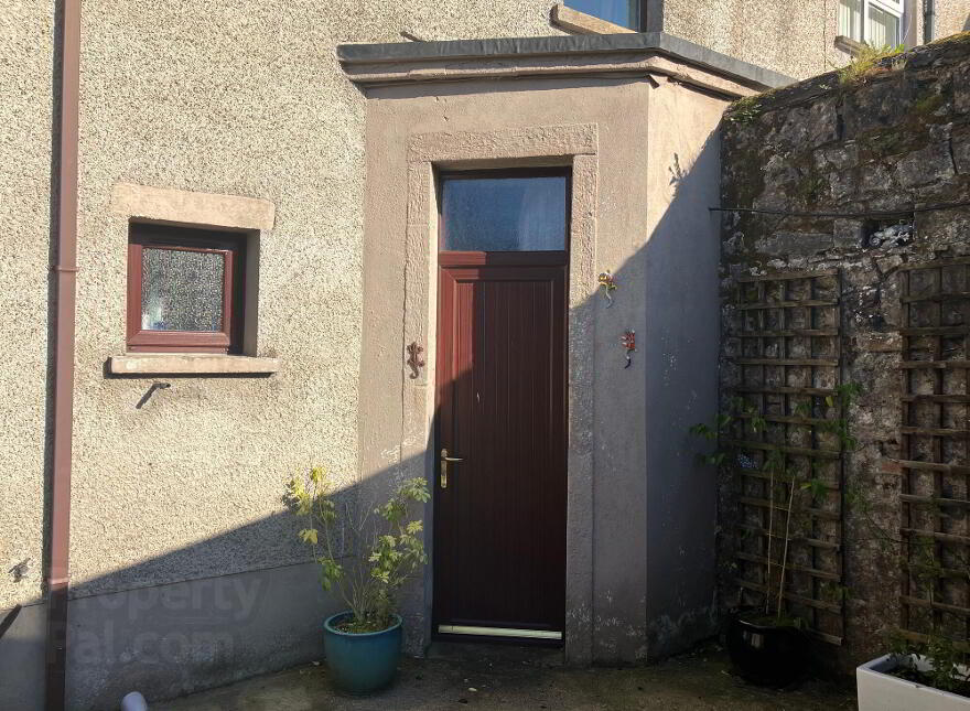 1 Bridge Street, Newtownbutler, BT92 8EN photo