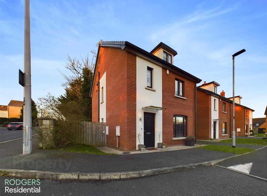 1 North Court, Carrickfergus, BT38 8TJ photo