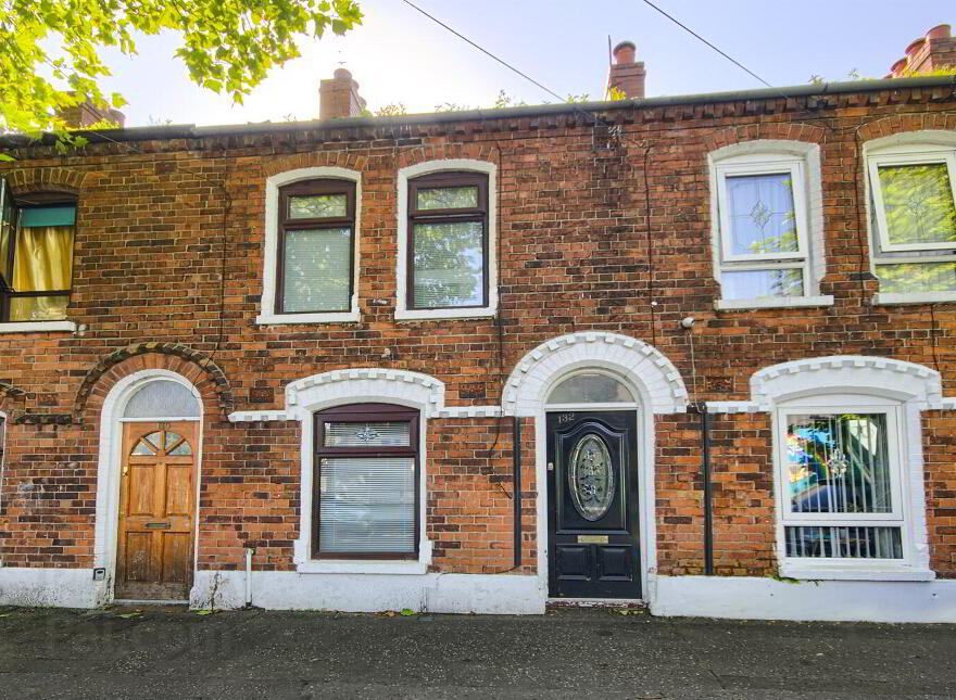 132 Balfour Avenue, Belfast, BT7 2EW photo