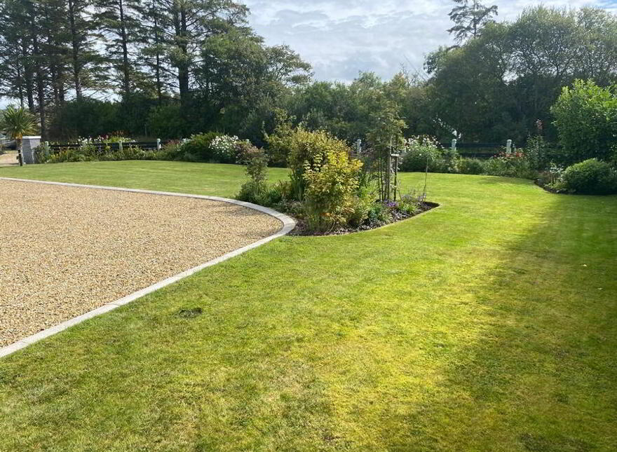 Meenabrock, Dunkineely, Donegal, F94H7P9