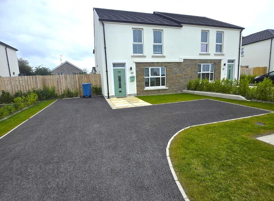 5 Monobot Park, Downpatrick, BT30 6GM photo