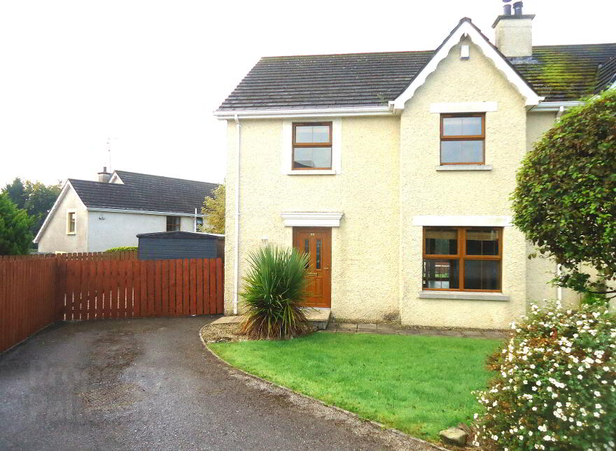 22 The Commons, Bellanaleck, Enniskillen, BT92 2BD photo