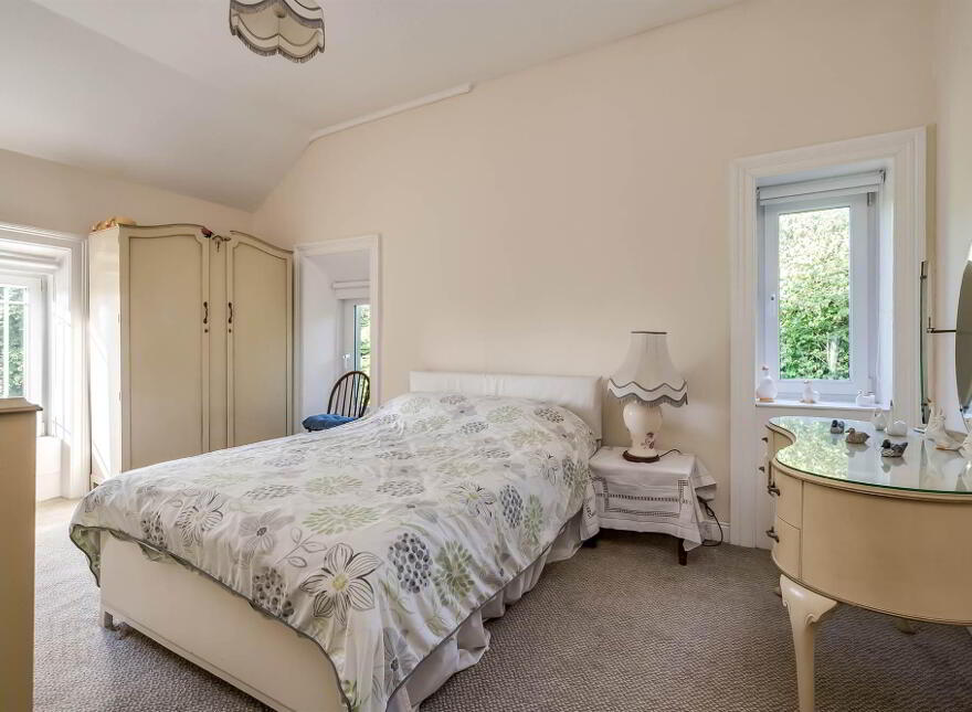 3 Island Road, Ballycarry, Carrickfergus, BT38 9HD