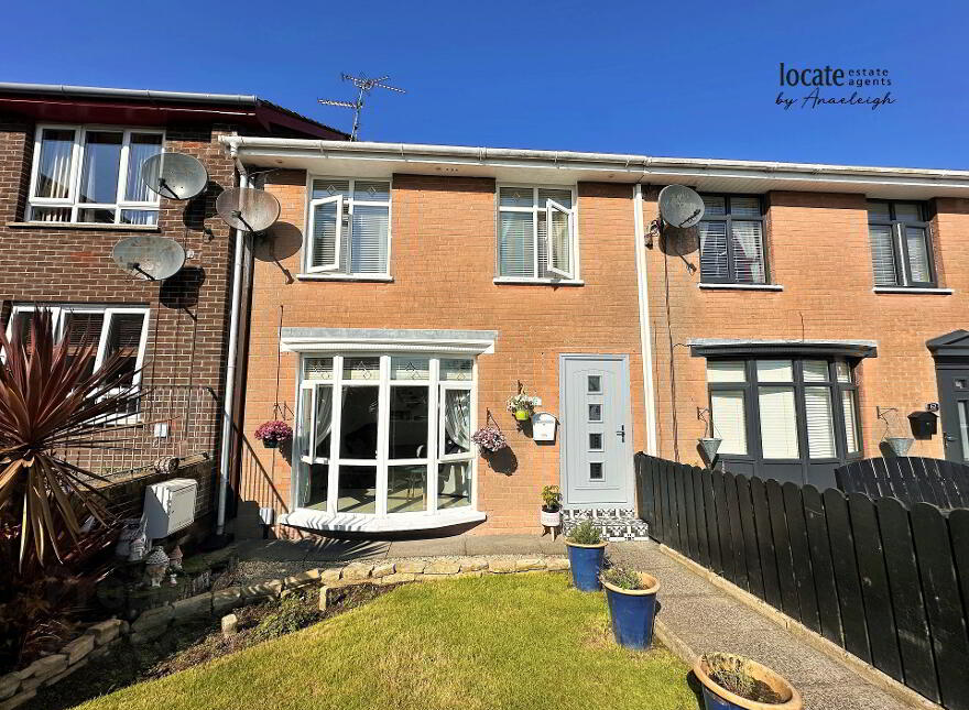 61 Ederowen Park, Derry, BT48 8NY photo