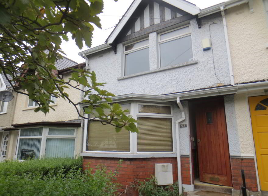 Great 5 Bedroom House, 115 Ulsterville Avenue, Queens Quarter, Belfast, BT9 7AU photo