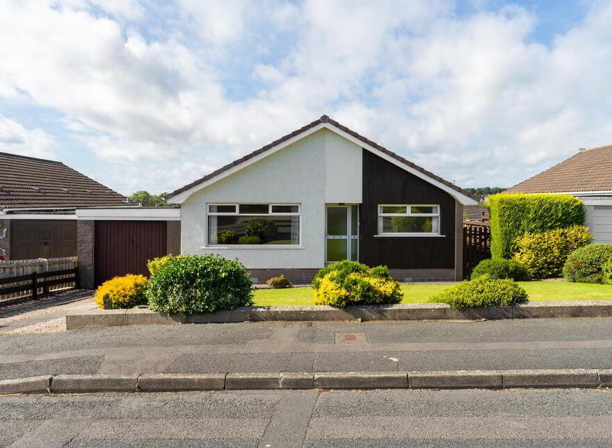 4 Ingledene Park, Newtownards, BT23 8QT photo