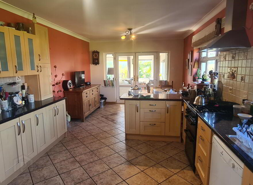 Breandrum, Mohill, N41HK13