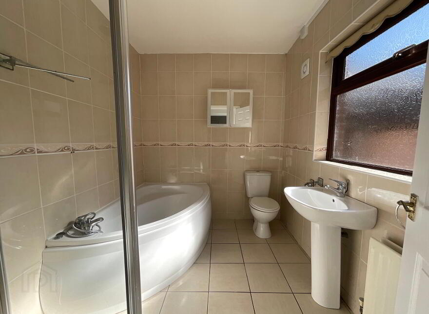 40 Ainsworth Drive, Belfast, BT13 3EJ