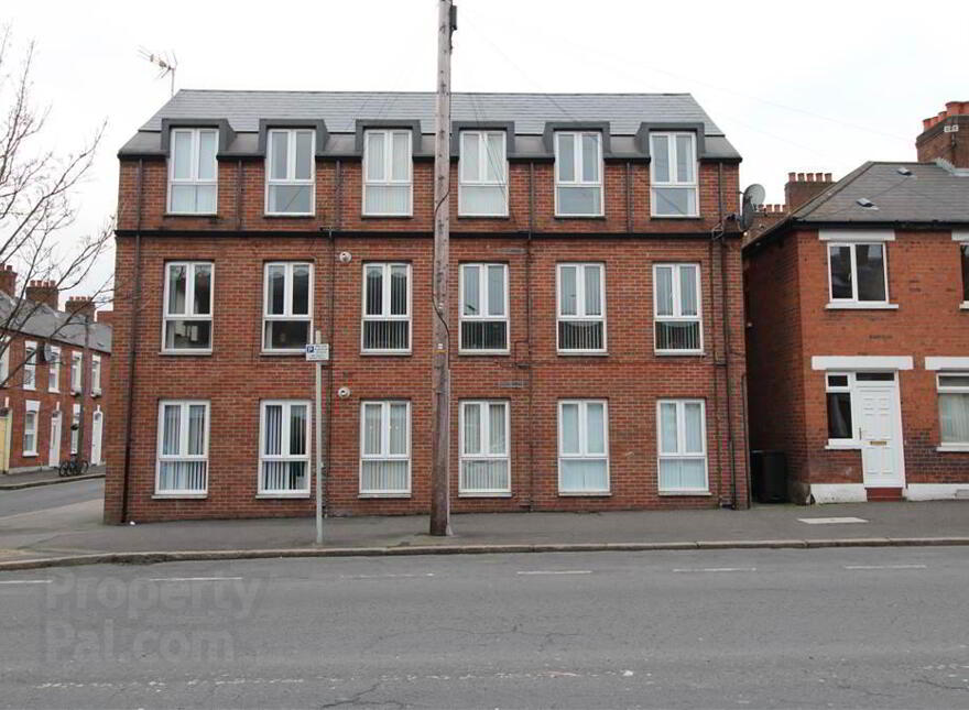 1 Ravenscroft Street, Belfast, BT5 5BE photo