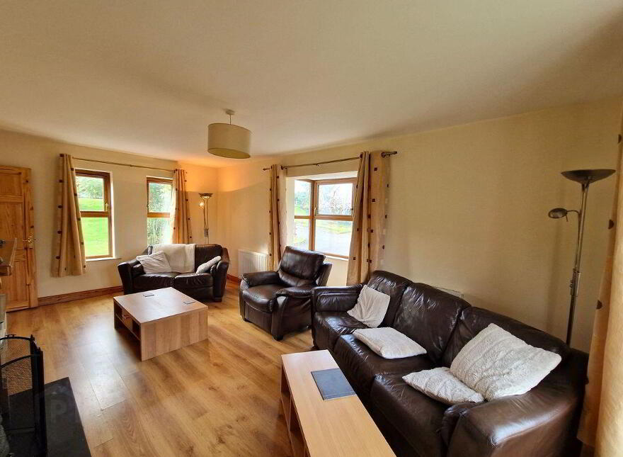4 Ard Mhin An Iolar, Derrybeg